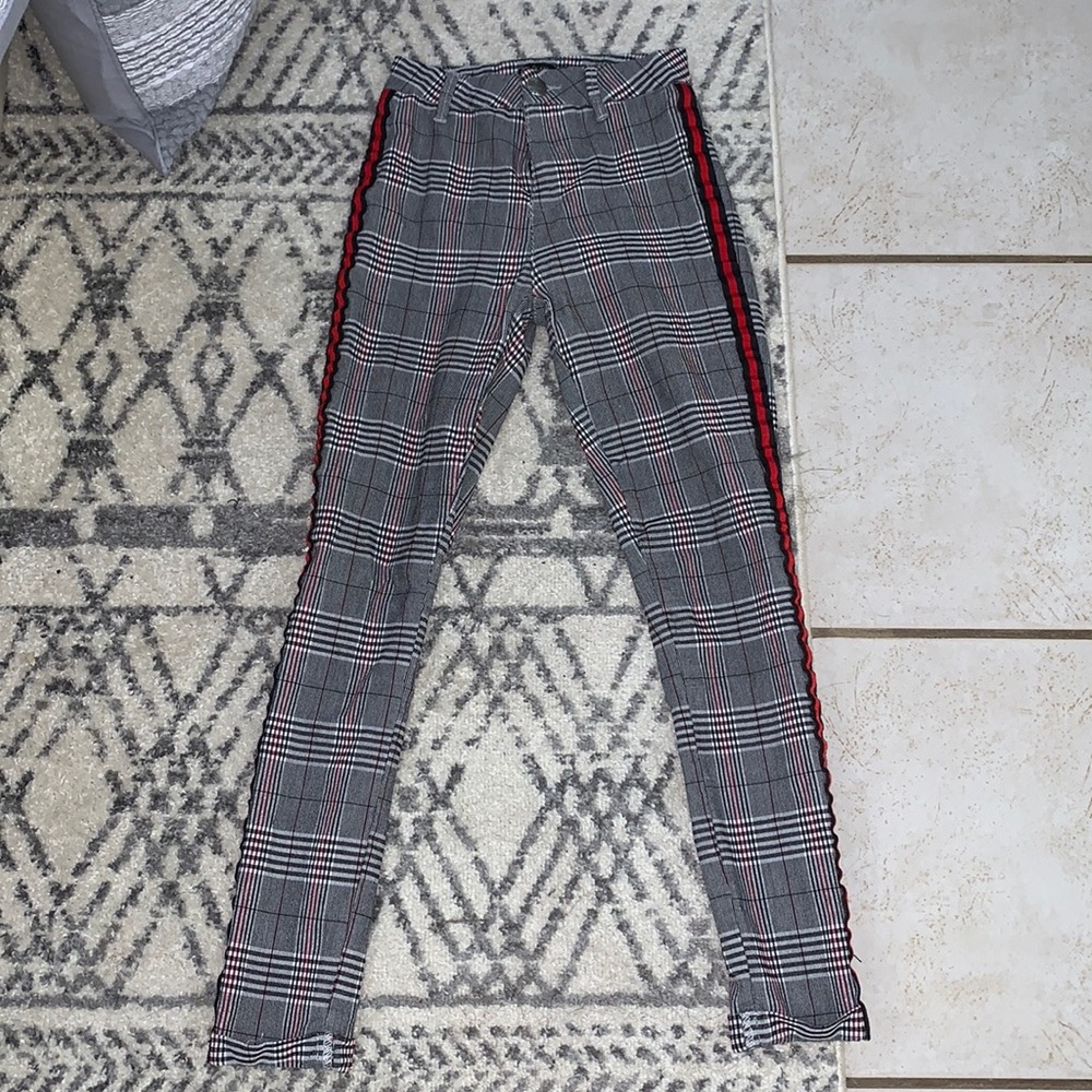 GREY LEGGING PANTS